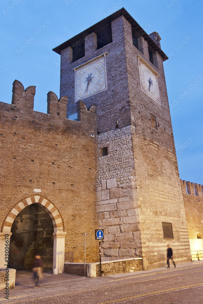 Castelvecchio by night - Verona