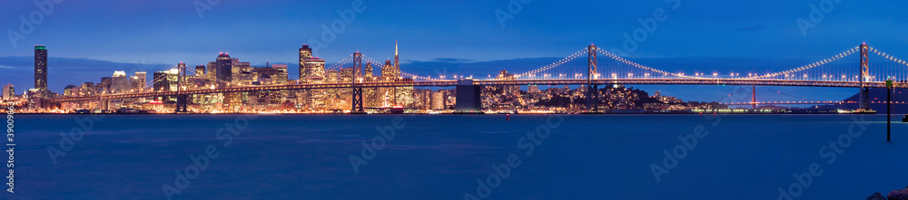 Fototapeta premium San Francisco panorama at night