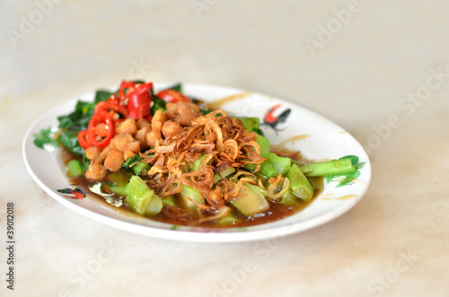 stir fried chinese kale with oyster sauce