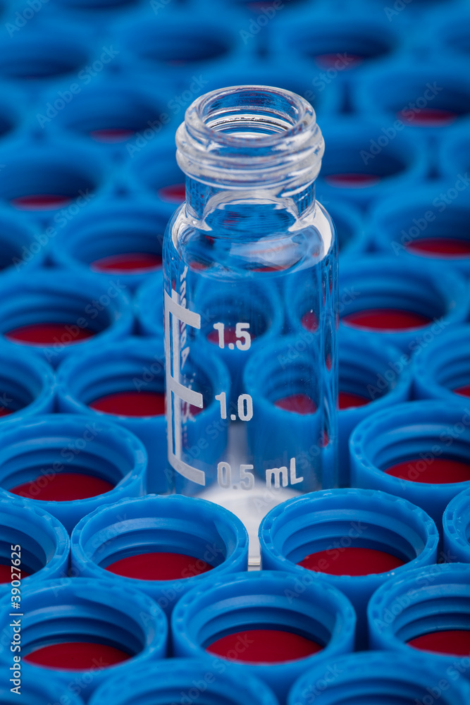 chromatographic vial and caps chromatographic vial and caps
