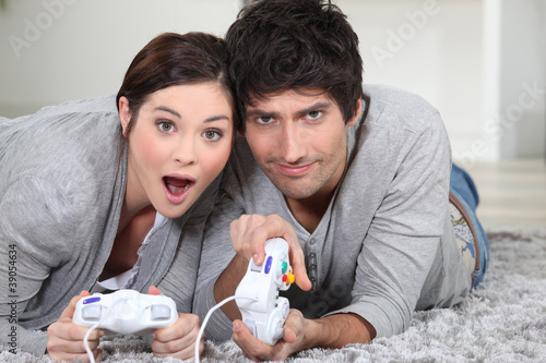 Fotografija Couple playing a video game