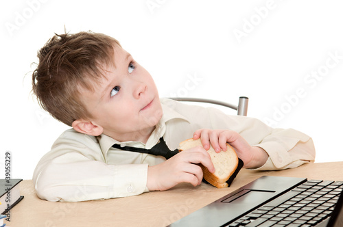 boy with sandwich