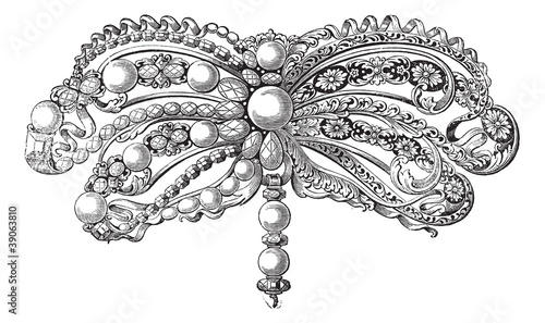 Enamelled Brooch vintage engraving
