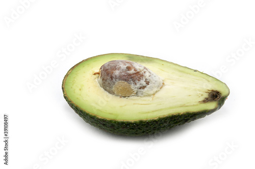 половинка авокадо