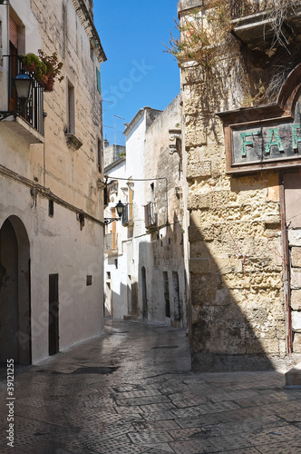 Fototapeta Naklejka Na Ścianę i Meble -  Alleyway. Grottaglie. Puglia. Italy.