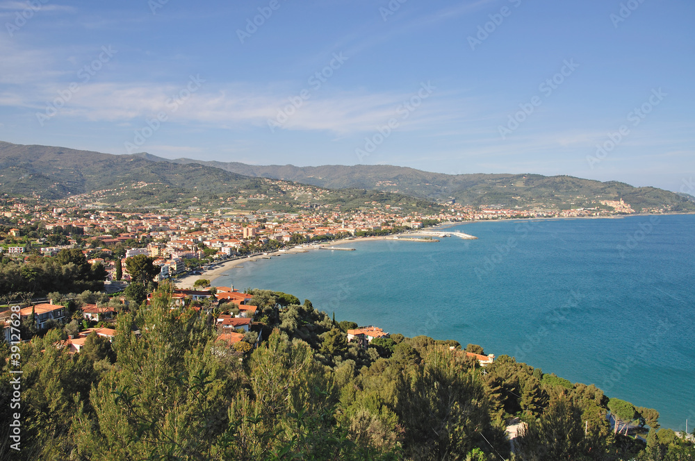 das bekannte Seebad Diano Marina in Ligurien