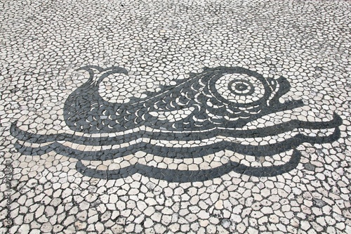 Lisbon Cobblestones "Fish"