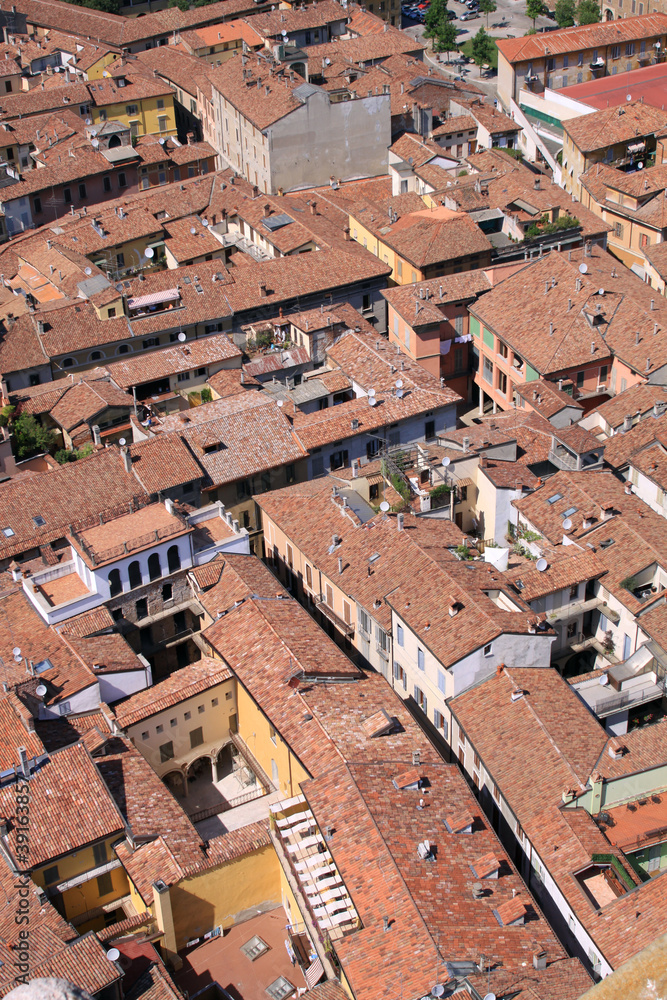 Cremona, i tetti dal torrazzo