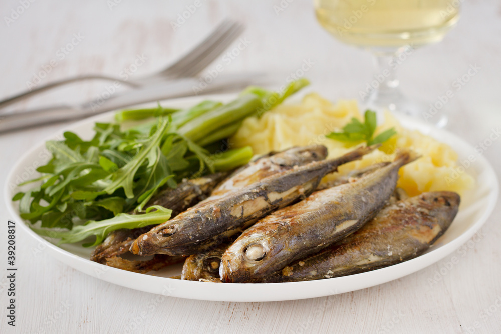 fried sardines with mashed potato and green beans fried sardines with mashed potato and green beans