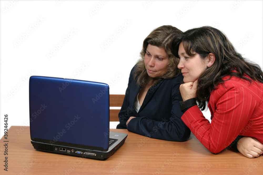 woman businessteam with laptop