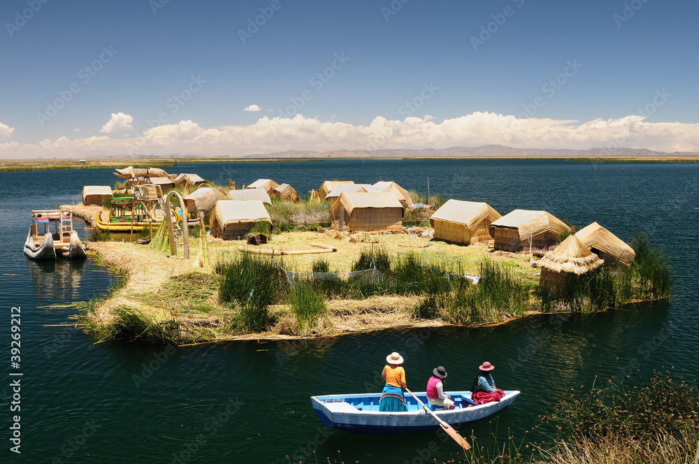 Titicaca lake, Peru, floating islands Uros - obrazy, fototapety, plakaty 
