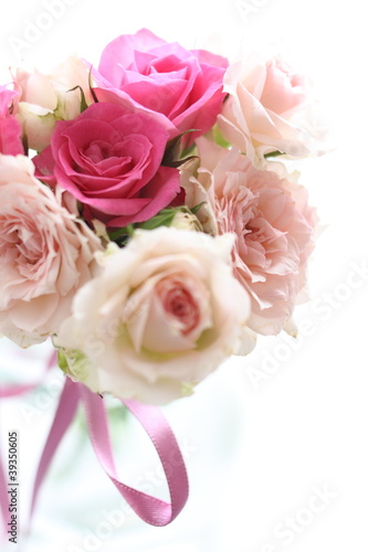 Pink roses bouquet for wedding image