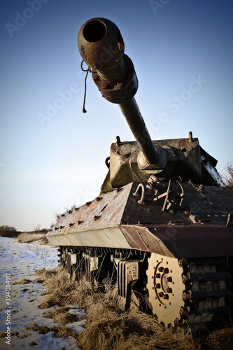 Εκτύπωση καμβά Old tank