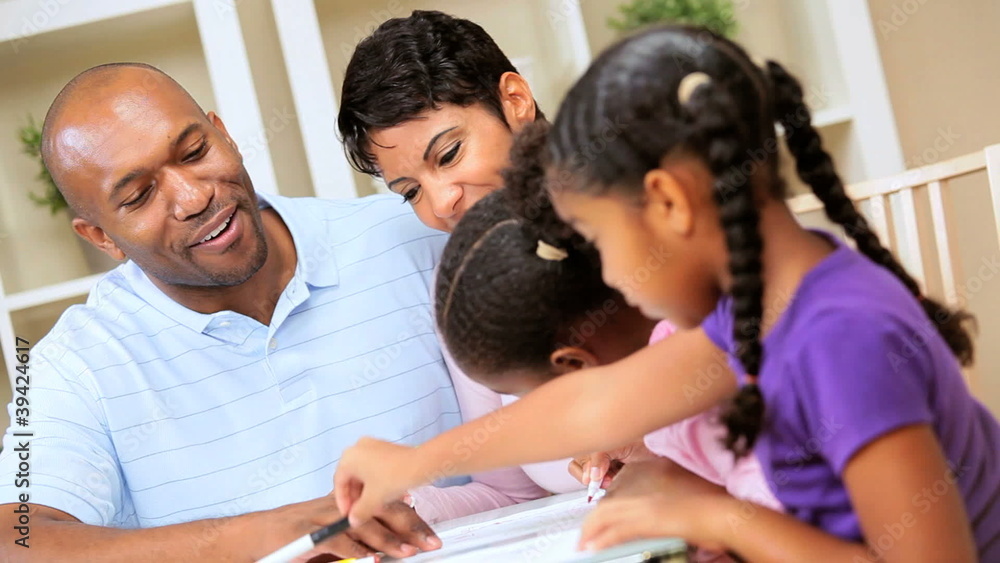 Little African American Girls Drawing Pictures Little African American Girls Drawing Pictures