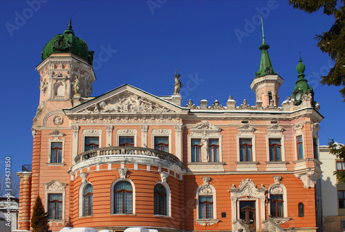 Palace in Lviv ( Dunikovskoho villa) 19 - th century, classicism
