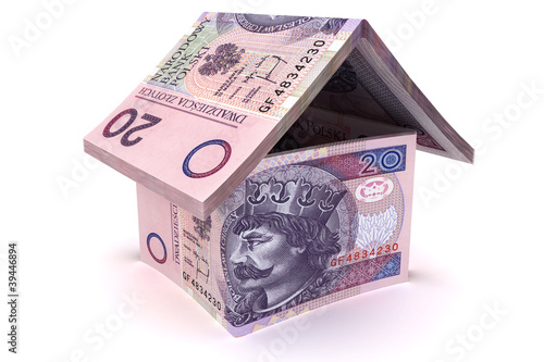 House made of 20 zloty notes