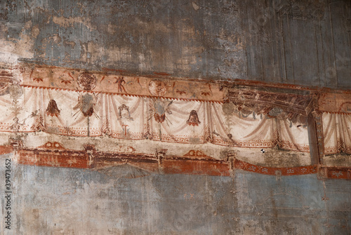 Bild auf Leinwand Damaged Fresco in the buried Roman city of Herculaneum Italy