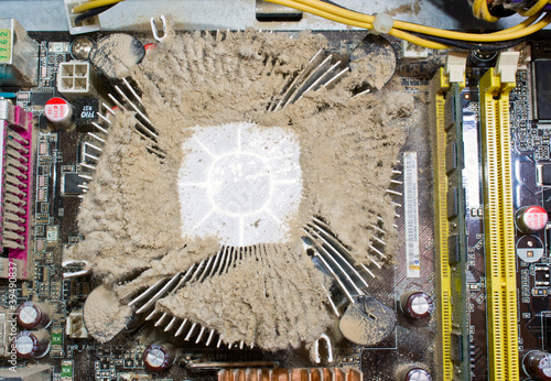 Dirty cooler of the processor