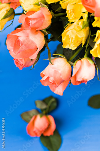 Fototapeta Naklejka Na Ścianę i Meble -  bunch of roses