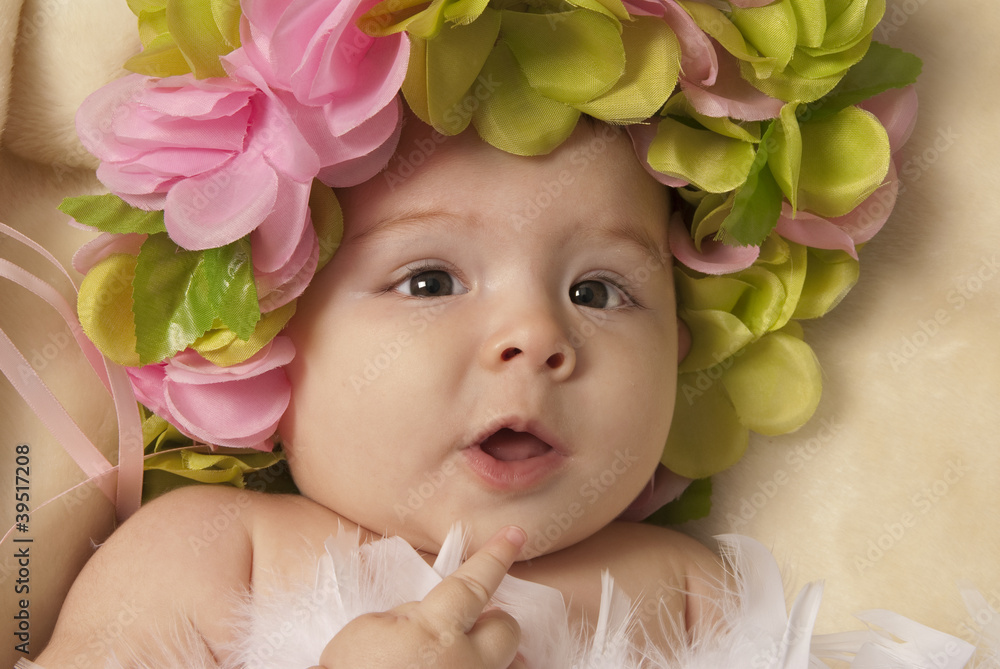 Fototapeta baby with a crown