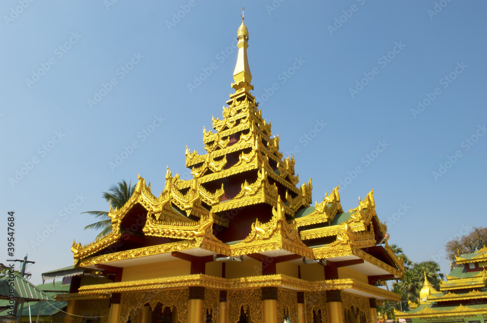 Fototapeta premium KYAIK PUN PAYA, Bago, Myanmar