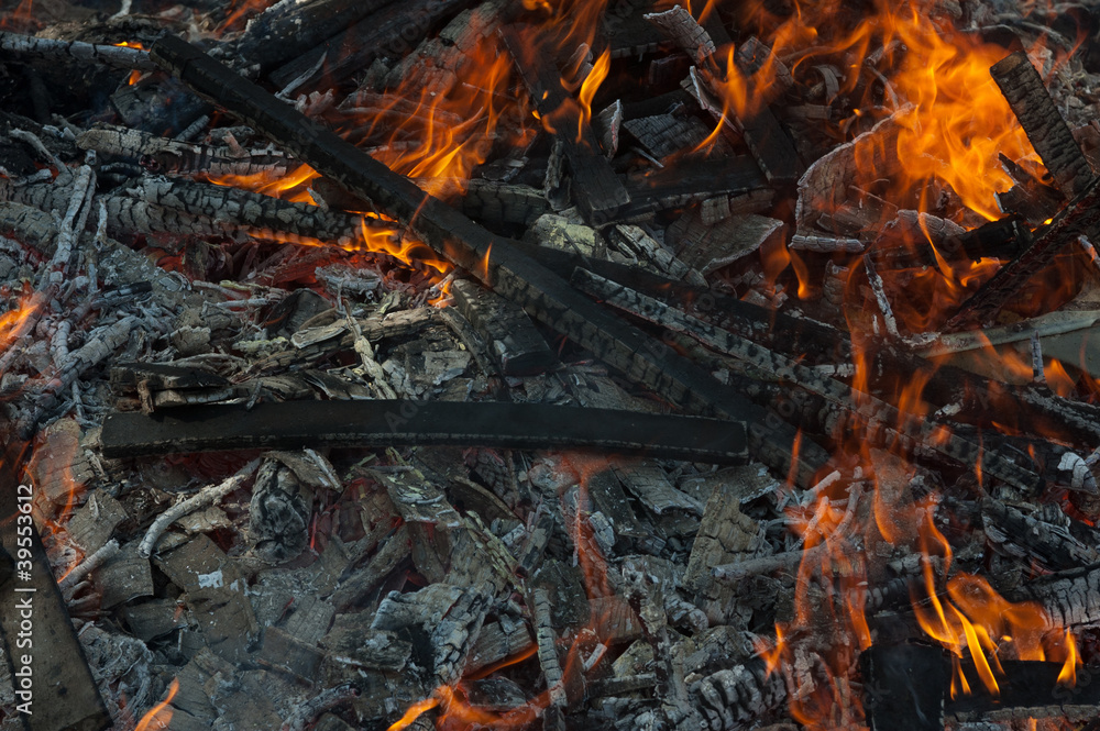 Fire and carbons Fire and carbons