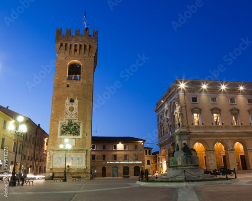 Recanati, Piazza Giacomo Leopardi photo