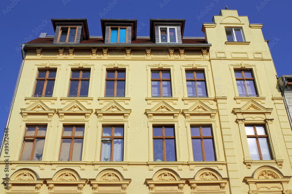 Obraz premium Sanierter Altbau