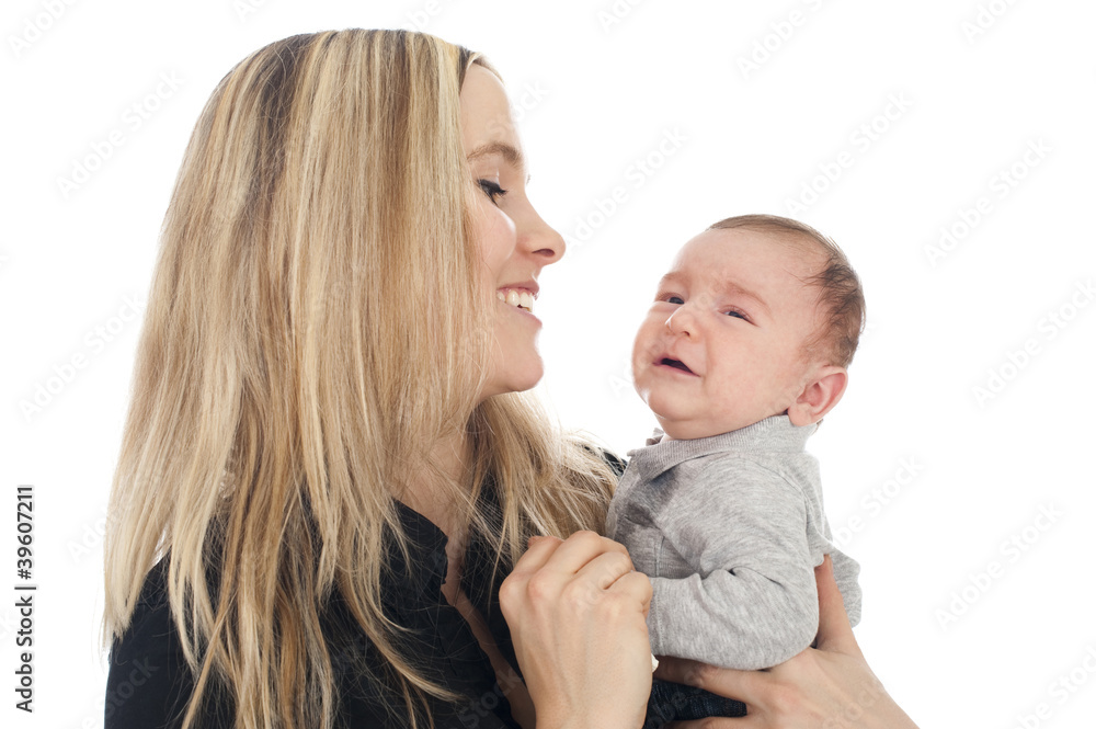 Glückliche junge Mutter mit Baby Glückliche junge Mutter mit Baby