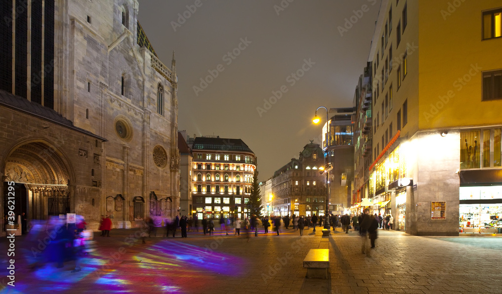 Square before St. Stephen's Cathedral in night