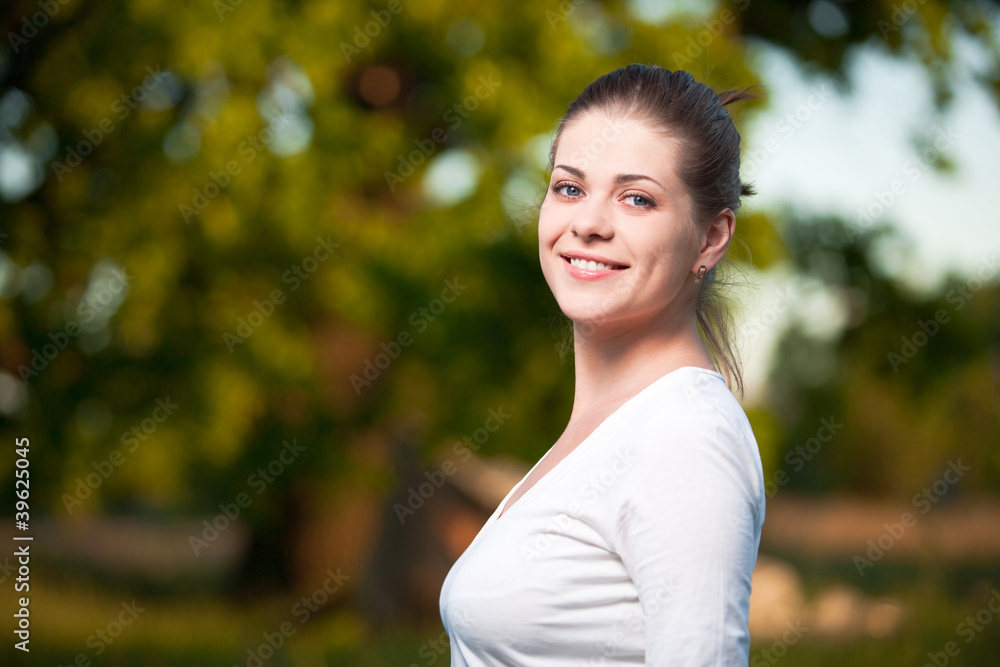 outdoor portrait outdoor portrait