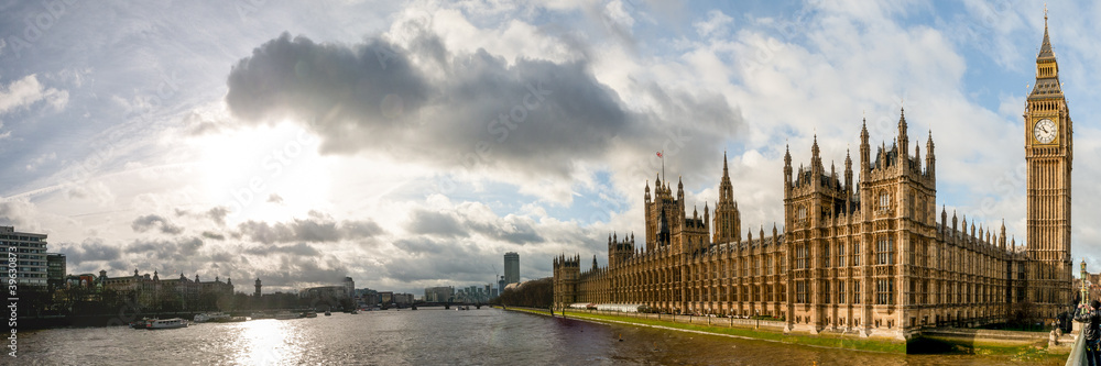Fototapeta premium Palais de Westminster ( Chambres du Parlement) à Londres