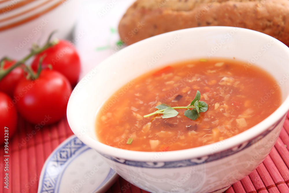 Sauer-Scharf-Suppe Sauer-Scharf-Suppe