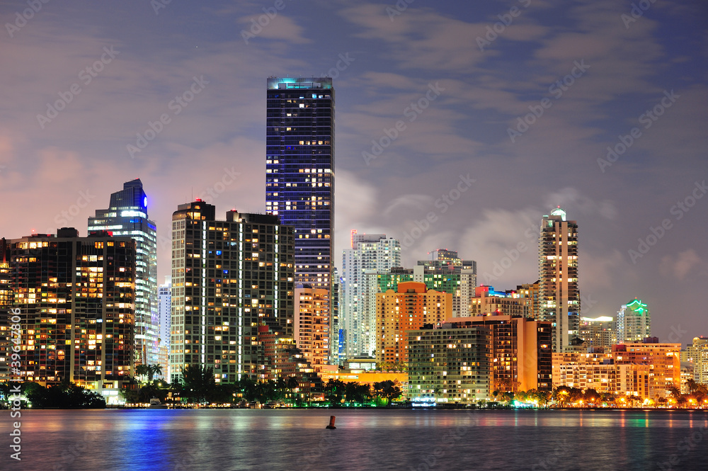 Obraz premium Miami urban architecture