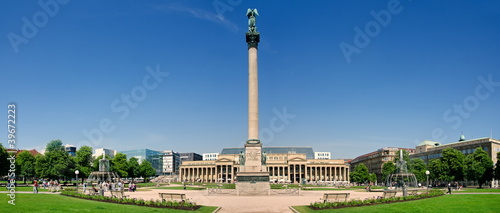 Königsbau und Jubiläumssäule in Stuttgart
