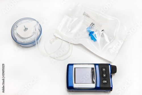 Insulin Pump, Infusion Set and Reservoir