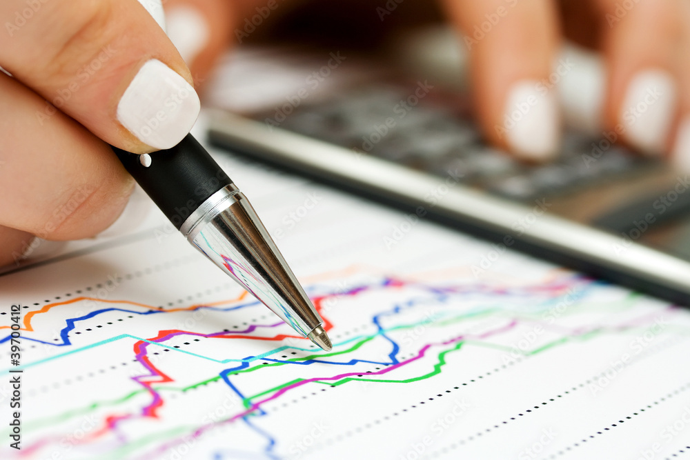 Business graphs analysis Business graphs analysis