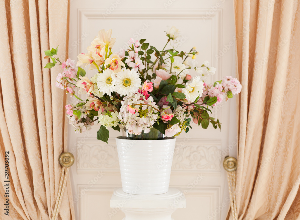 Fototapeta premium Flowers in flowerpot