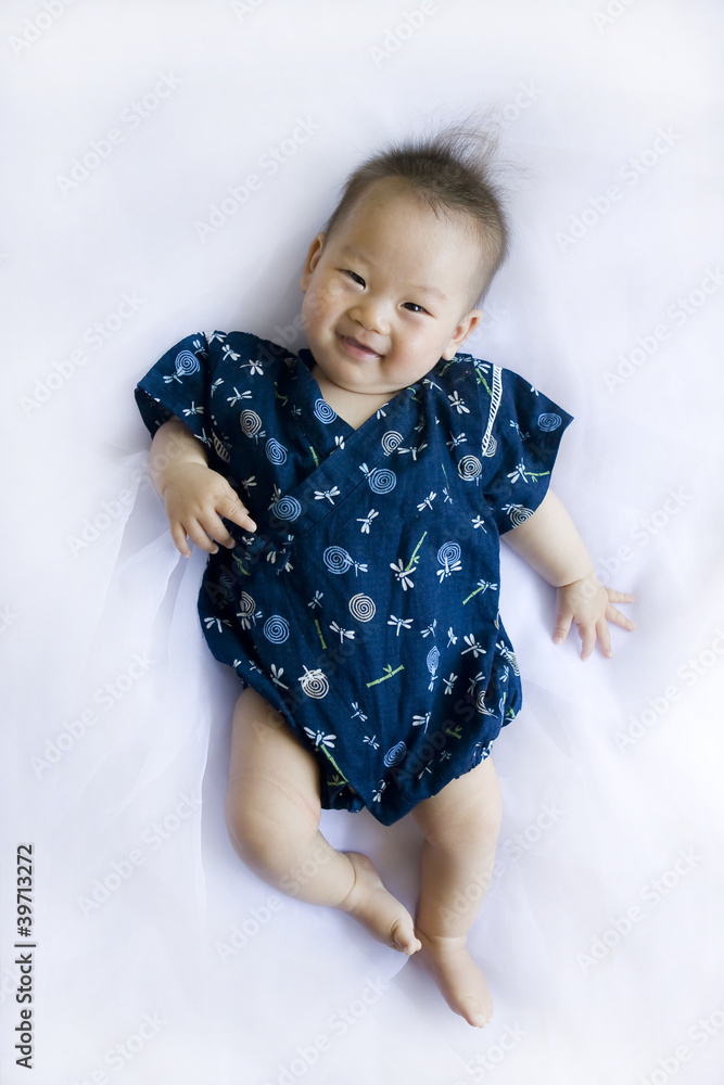 甚平を着た赤ちゃん 甚平を着た赤ちゃん