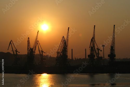 seaport © dadya