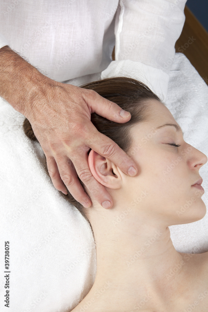 ear balancing massage ear balancing massage