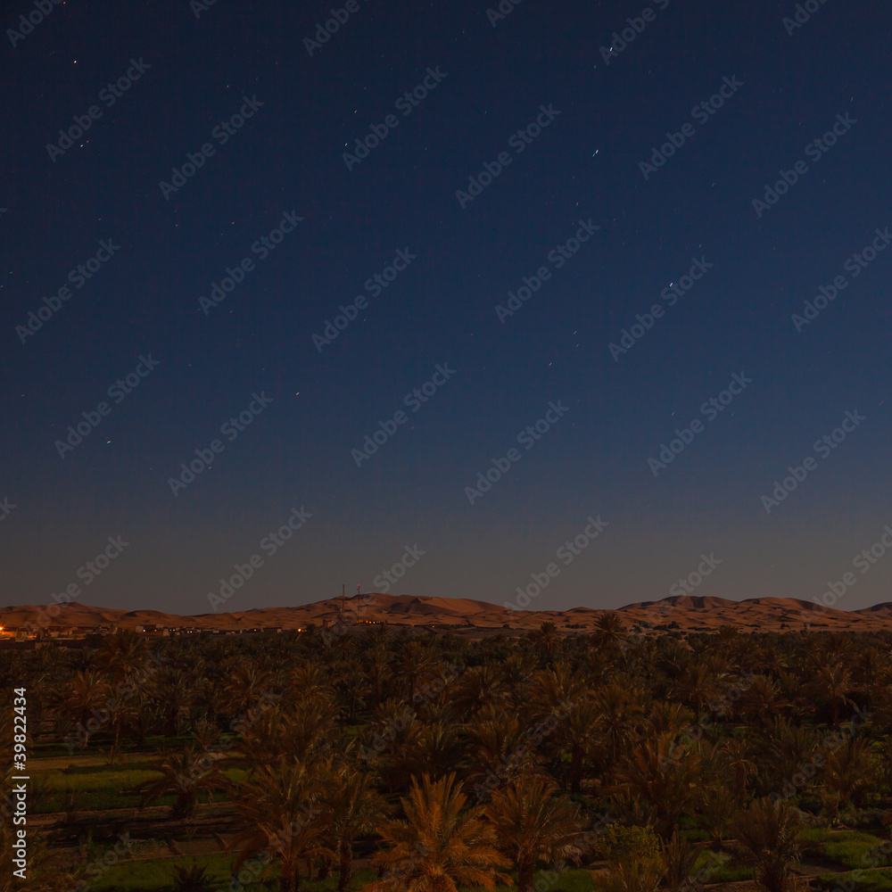 Merzouga, Moroccan desert dune (5) Merzouga, Moroccan desert dune (5)