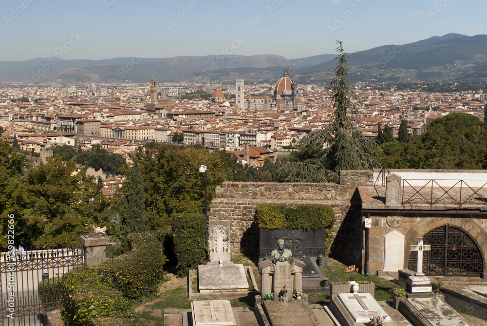 Obraz premium View of the city from San Minitao Church in Florence Italy