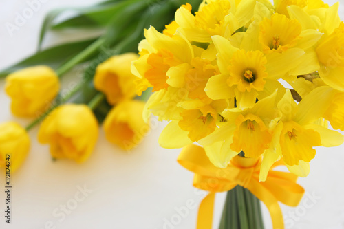 Obraz na płótnie kwiat narcyz bukiet świeży ładny