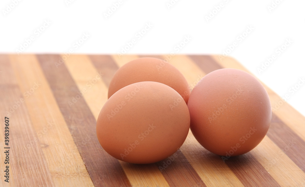 eggs isolated on white background eggs isolated on white background
