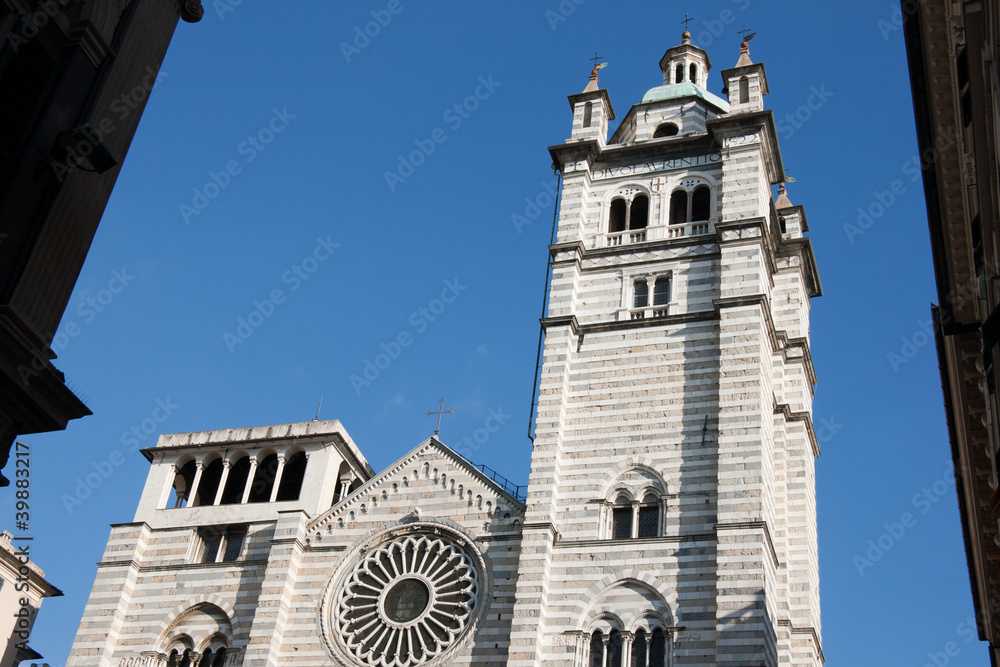 Genoa - Cathedral of San Lorenzo facade