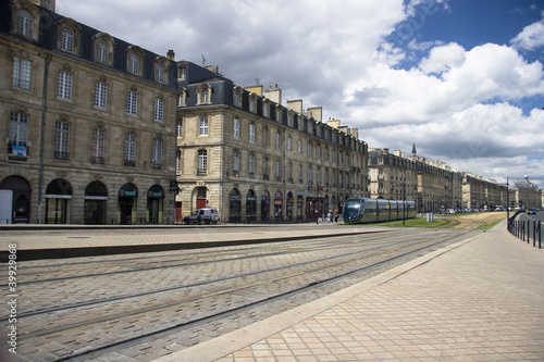 Bordeaux Cityscapes Series © PASTA DESIGN