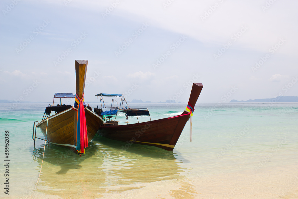 Tropical beach, traditional long tail boat, Koh Kradan, Thailand Tropical beach, traditional long tail boat, Koh Kradan, Thailand
