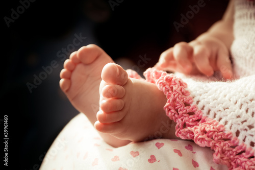 child's little feet