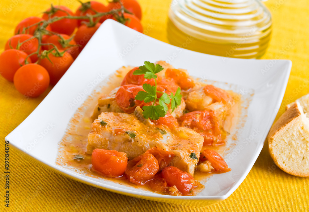 Fish and cherry tomatoes. Pesce con pomodorini. Fish and cherry tomatoes. Pesce con pomodorini.